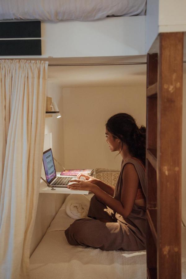 ג'נרל לונה Vedya Boutique Hostel מראה חיצוני תמונה